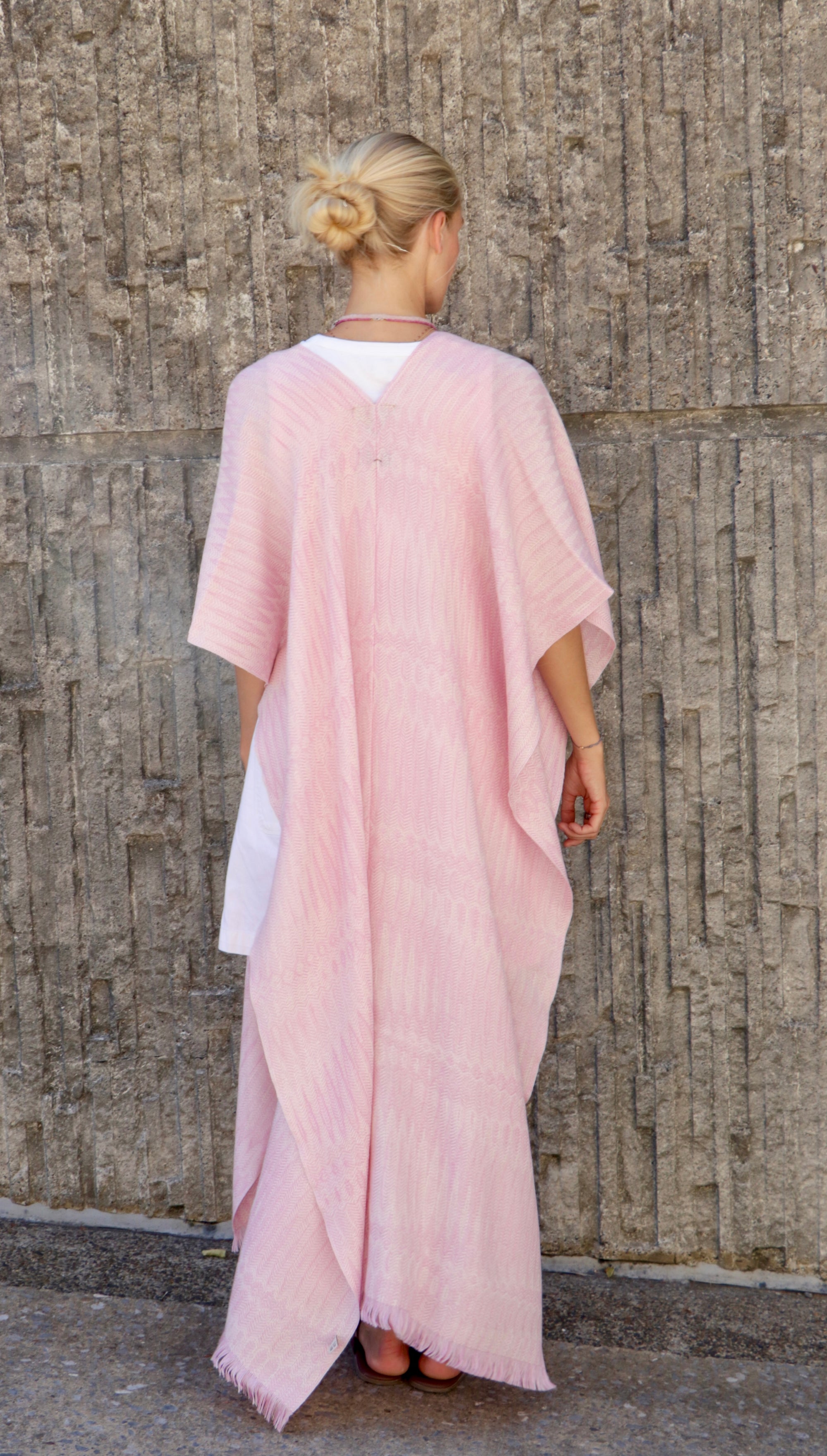 Fine Cape Hedda, Labyrinthe - Pink Moon