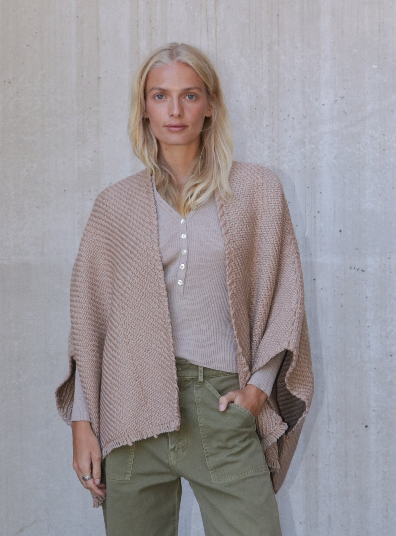 Lose Cardigan Bella - Mocha Dust