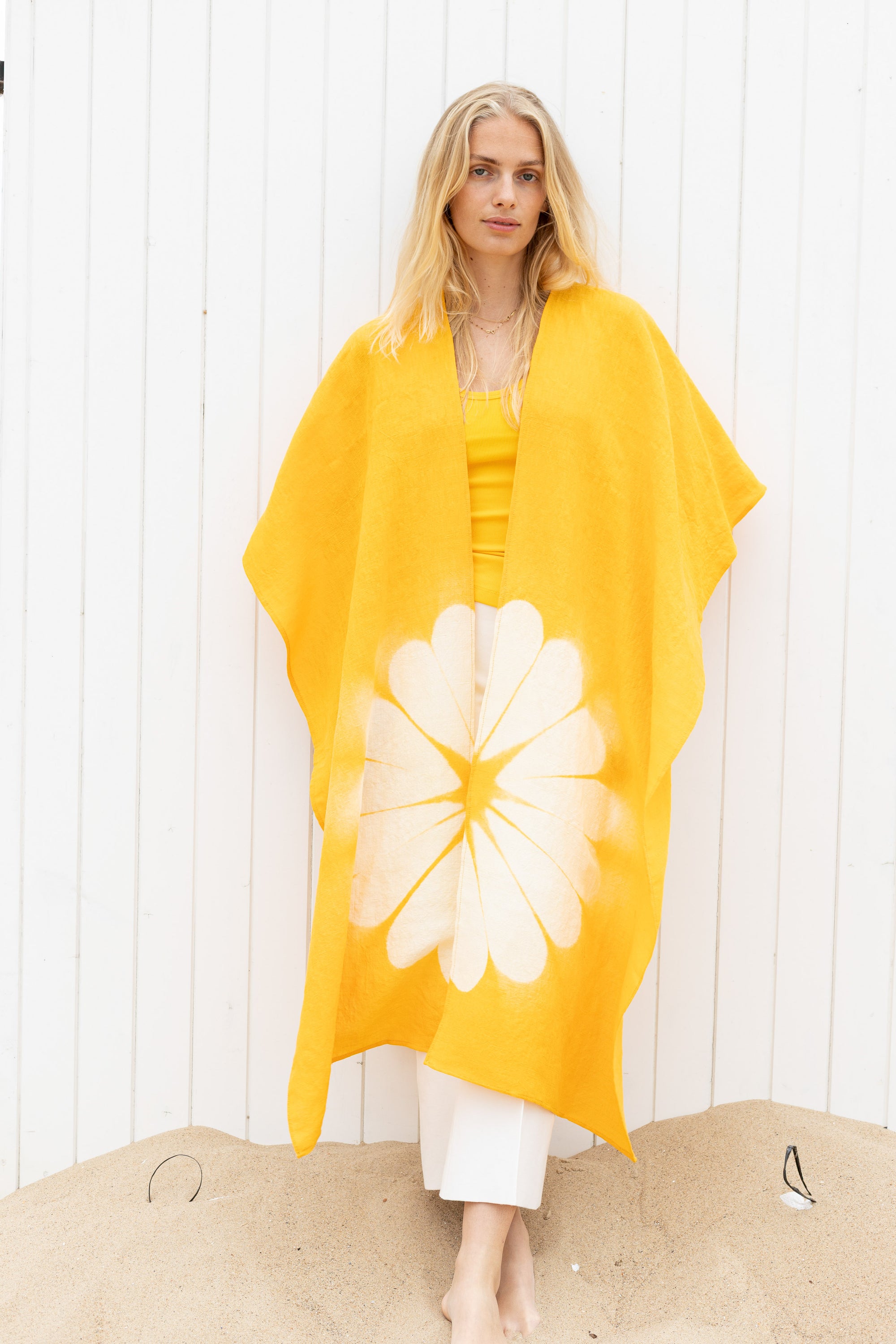 Cape Hedda - Flower - Citrine