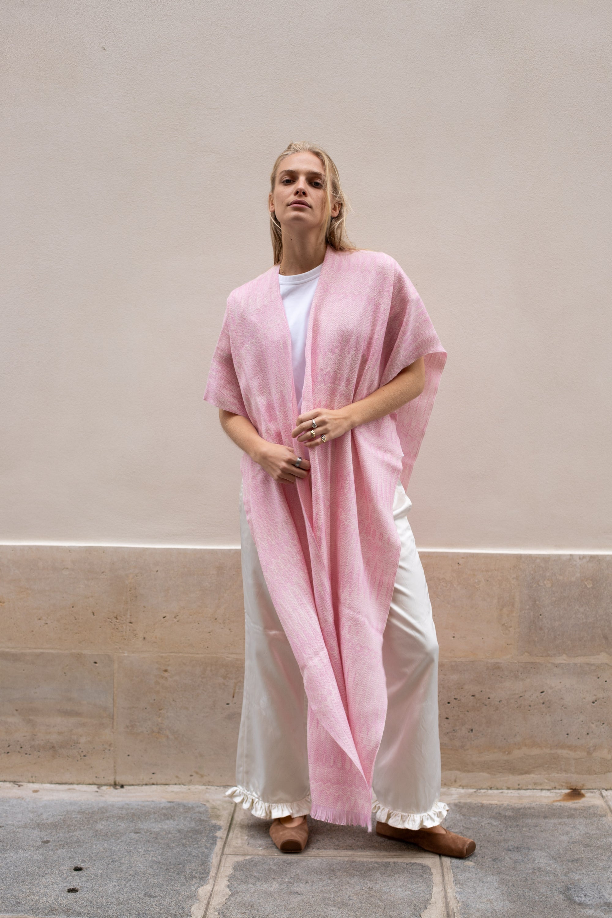 Fine Cape Hedda, Labyrinthe - Pink Moon