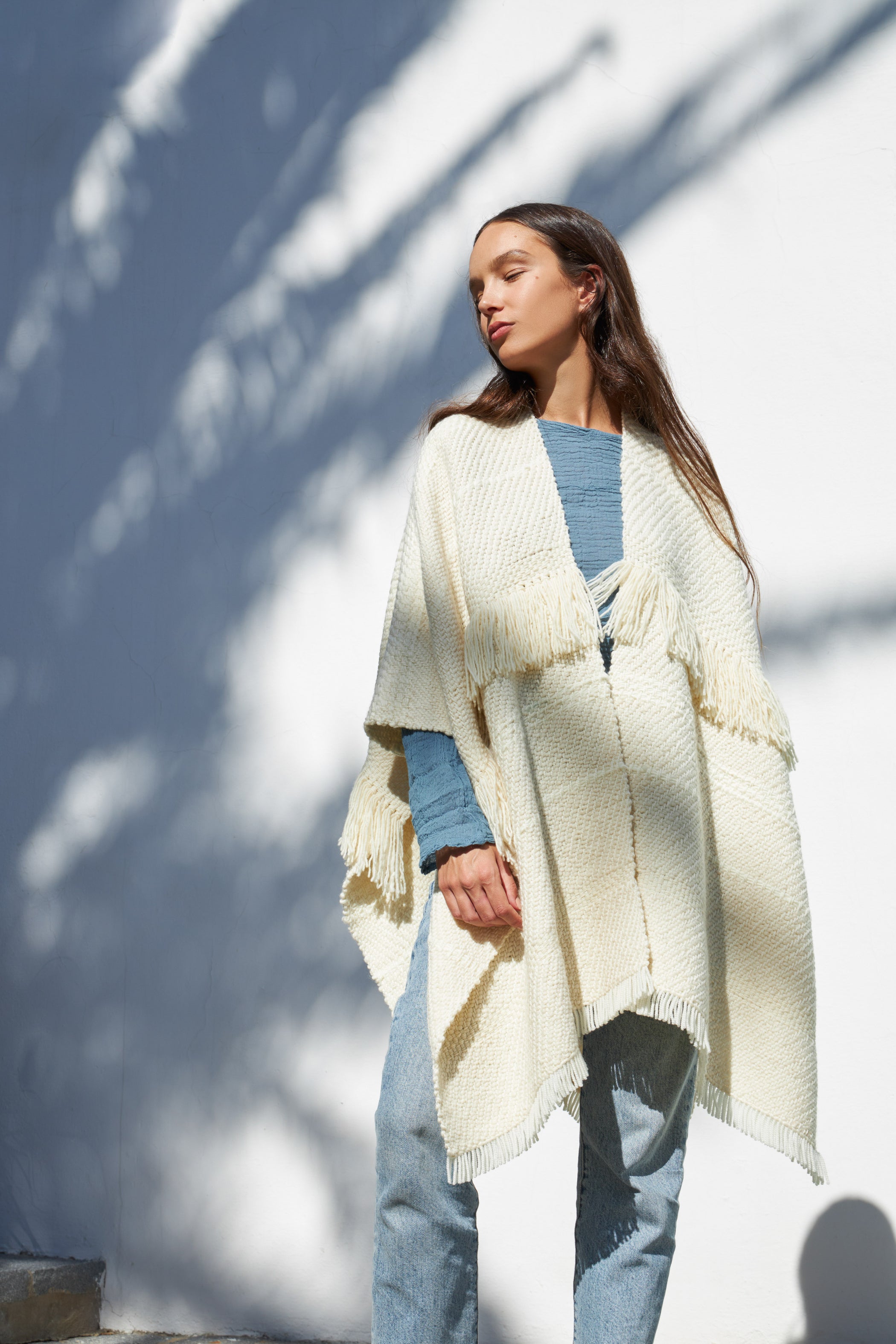 WEHVE | Luxurious & Sustainable handmade Shawls & Wraps in Merino Wool