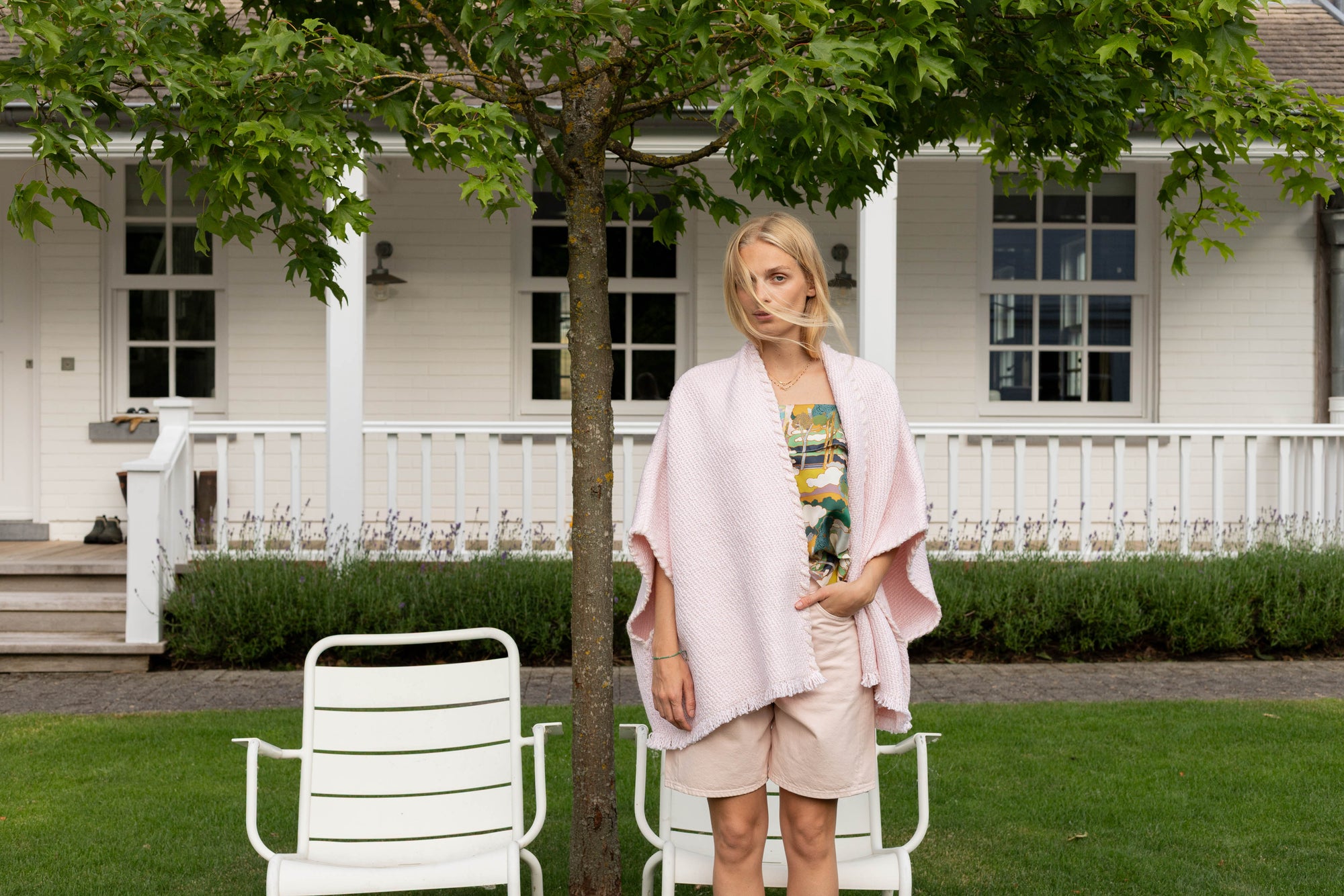 Lose Cardigan Bella, Pink Moon