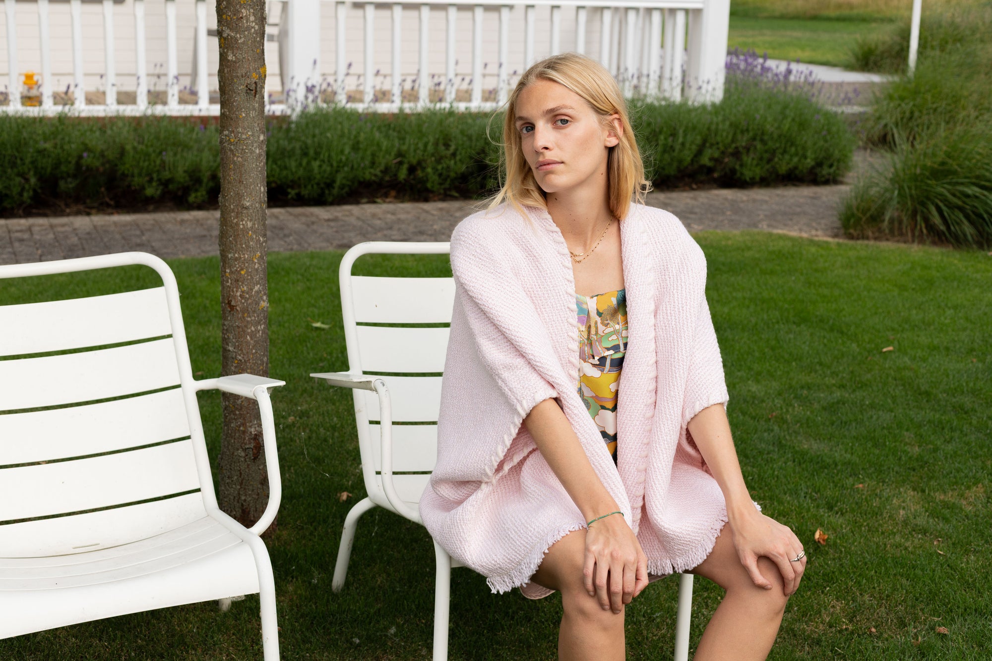 Lose Cardigan Bella, Pink Moon