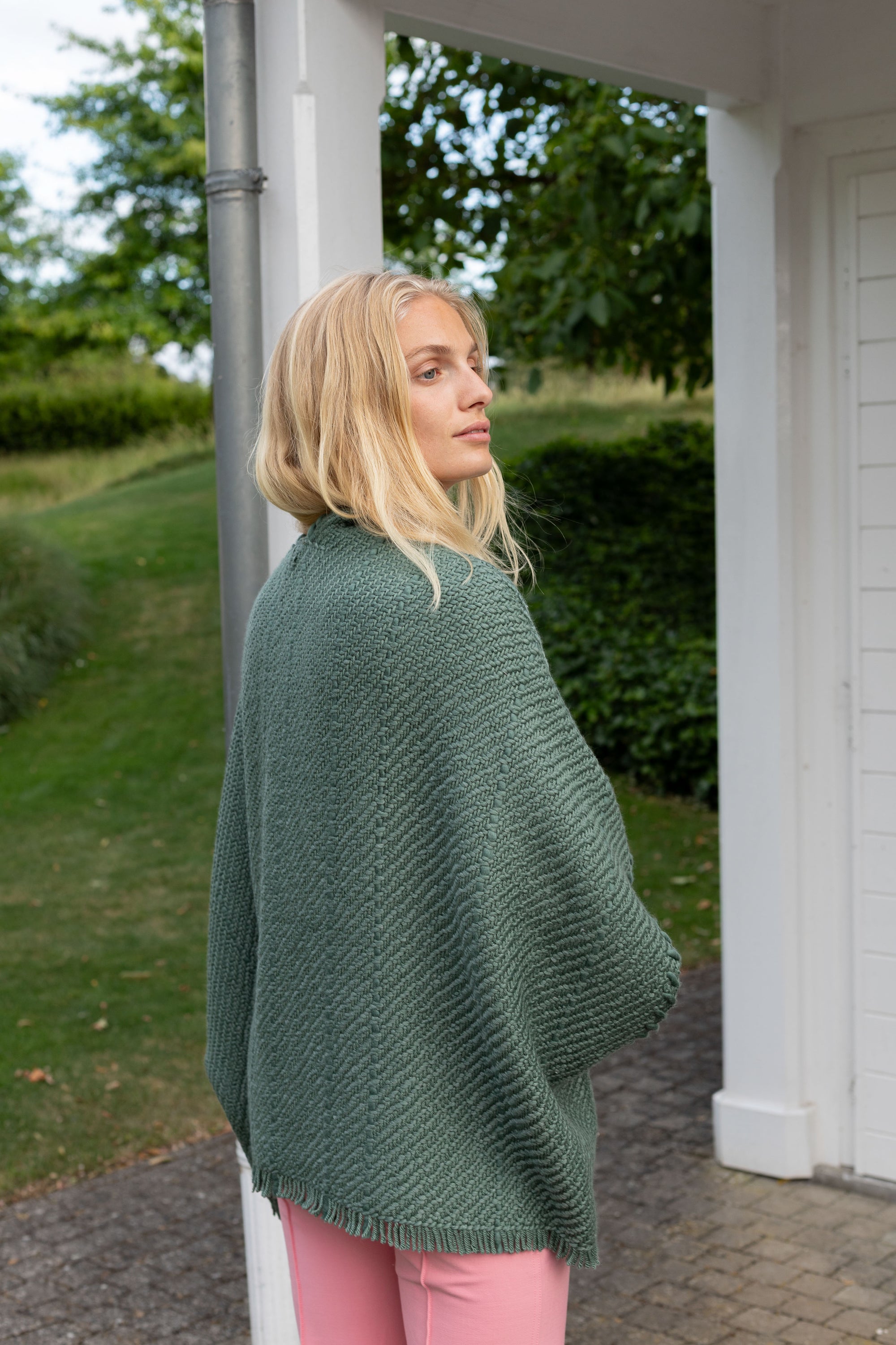 Lose Cardigan Bella, Vine
